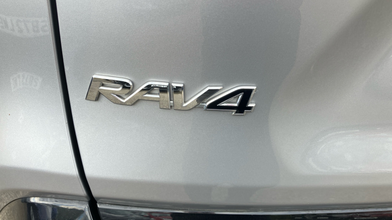 Toyota RAV4 2.5 VVT-i Hybrid Dynamic 5dr CVT 2WD Hybrid Estate